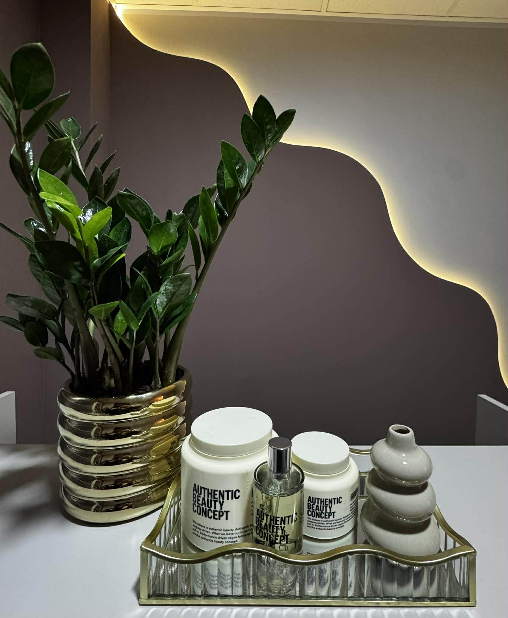 received_856609387309953